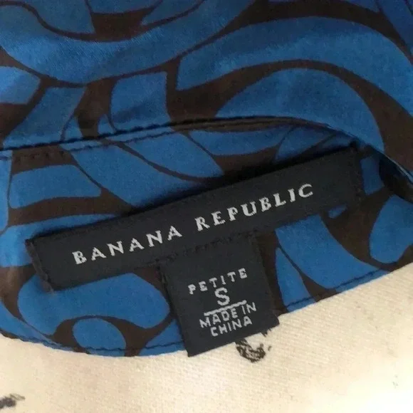 Banana Republic Silk Blouse - Picture 5 of 6